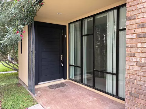 409 Shiloh Dr #4, Laredo, TX 78045