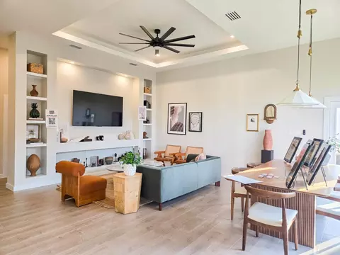 Living - 1501 Noyola Loop, Laredo, TX 78046 photo 2 of 4