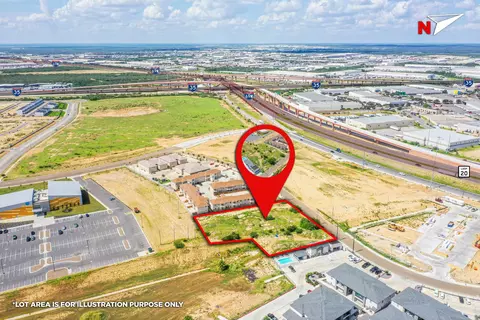 000 Hospitality Dr, Laredo, TX 78045