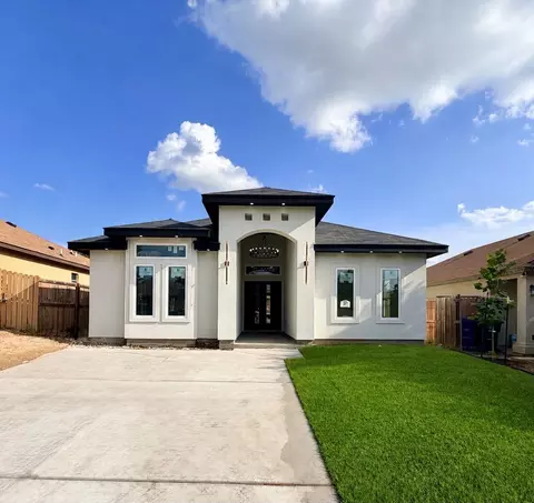 6115 Leopoldo Dr, Laredo, TX 78043