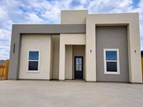 114 Mi Ranchito St, Laredo, TX 78045