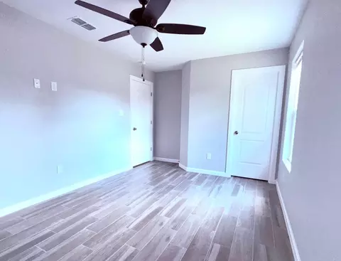 Bedroom - 5521 Conroe St, Laredo, TX 78046 photo 3 of 5