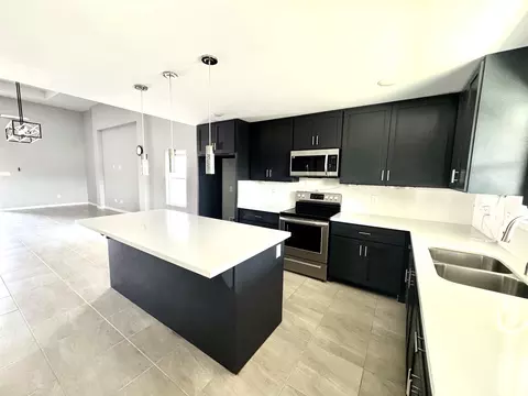 Kitchen - 5521 Conroe St, Laredo, TX 78046 photo 3 of 6