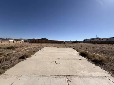 5223 Olite Rd, Laredo, TX 78046