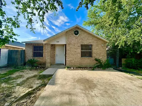 3406 Yorkshire St, Laredo, TX 78043