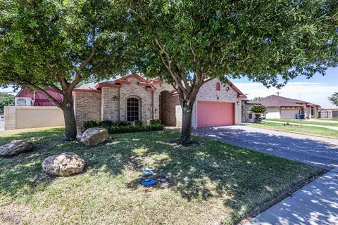 Exterior - 10702 Patron Lp, Laredo, TX 78045 photo 8 of 8