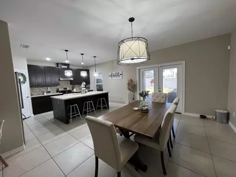 Dining - 1501 Sombras Dr, Laredo, TX 78045 photo 1 of 1