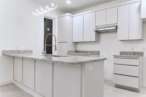 Kitchen - 5017 Servando Dr, Laredo, TX 78046 photo 2 of 3
