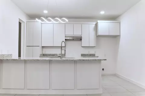 Kitchen - 5017 Servando Dr, Laredo, TX 78046 photo 1 of 3