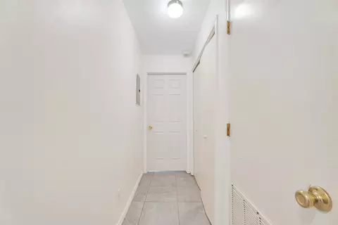 Entry Way - 823 Witherspoon Lp, Laredo, TX 78046 photo 3 of 3