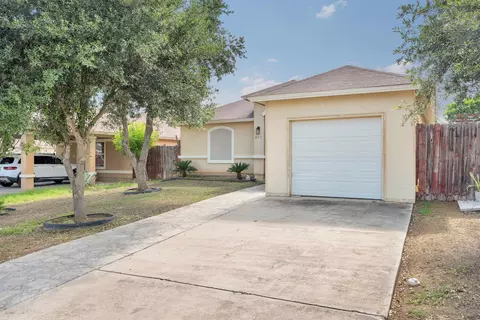 Exterior - 823 Witherspoon Lp, Laredo, TX 78046 photo 3 of 6