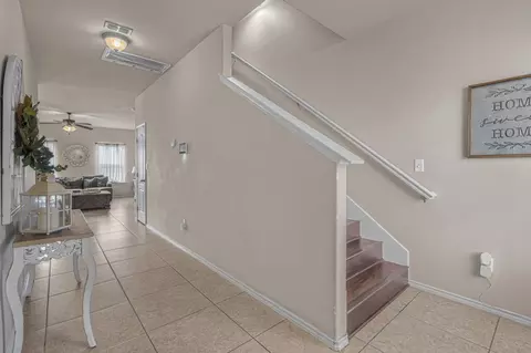 Entry Way - 6114 Servando Dr, Laredo, TX 78046 photo 1 of 2