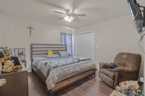 Bedroom - 6114 Servando Dr, Laredo, TX 78046 photo 2 of 4