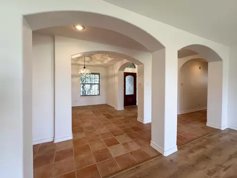 Entry Way - 3211 Windfall Rd, Laredo, TX 78045 photo 4 of 5