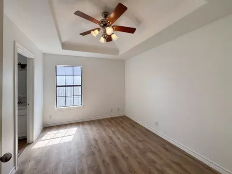 Bedroom - 3211 Windfall Rd, Laredo, TX 78045 photo 4 of 4