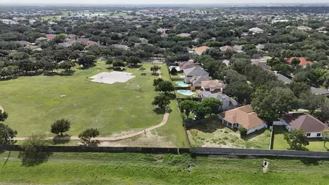 View/Area - 3211 Windfall Rd, Laredo, TX 78045 photo 2 of 2