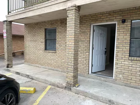 3001 E Price St #12, Laredo, TX 78043