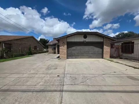 4704 Mims Ave, Laredo, TX 78041