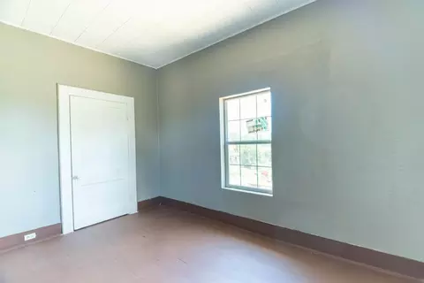 Bedroom - 2002 Aldama St, Laredo, TX 78043 photo 1 of 4