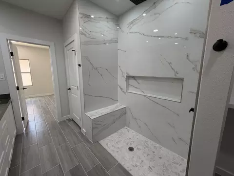 1016 Noyola Loop, Laredo, TX 78046 photo 7