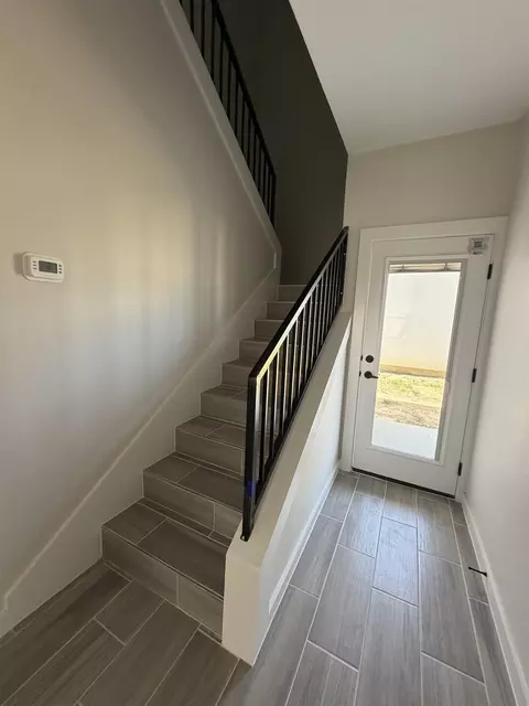 1016 Noyola Loop, Laredo, TX 78046 photo 8