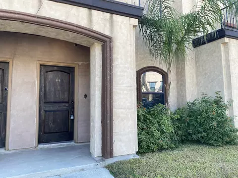 8216 Casa Verde Rd #C132, Laredo, TX 78041