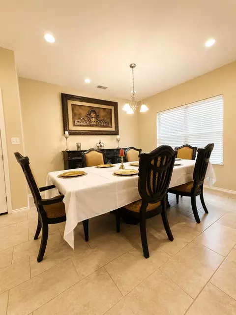 Dining - 1020 Larvotto Lp, Laredo, TX 78045 photo 1 of 1