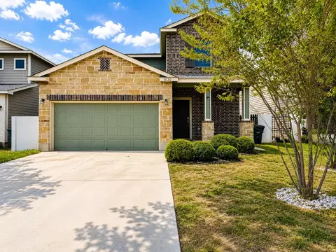 1020 Larvotto Lp, Laredo, TX 78045