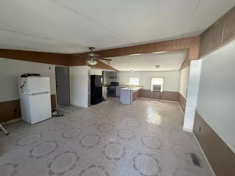 606 El Monte Lp, Laredo, TX 78045 photo 4