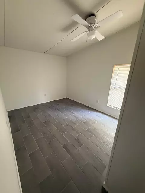 606 El Monte Lp, Laredo, TX 78045 photo 10