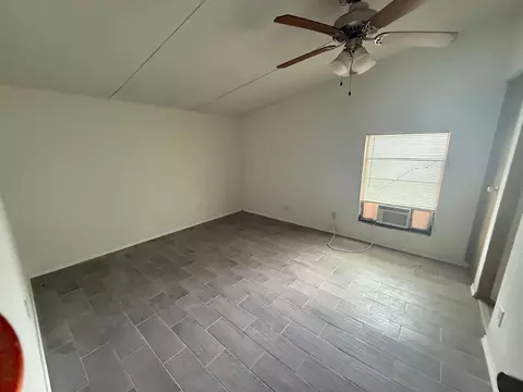 606 El Monte Lp, Laredo, TX 78045 photo 8