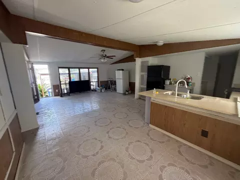 606 El Monte Lp, Laredo, TX 78045 photo 5