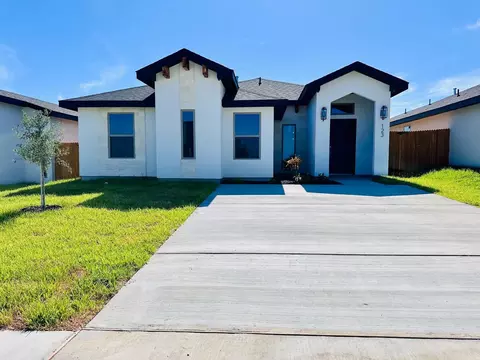 123 Faith Dr, Laredo, TX 78043