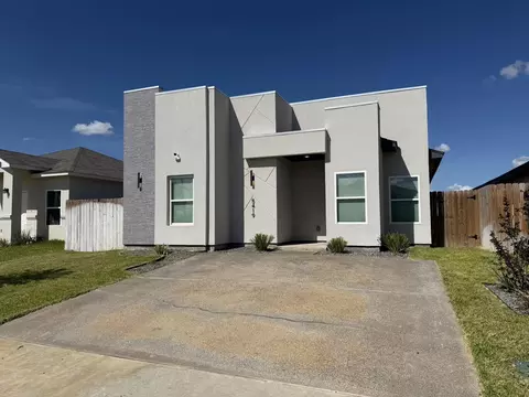 Exterior - 5419 Lone Star Loop, Laredo, TX 78046 photo 3 of 6