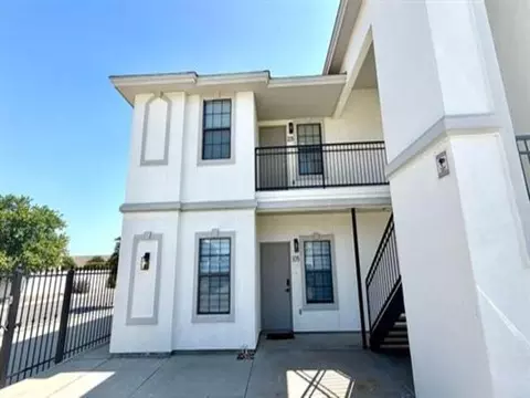 7610 Rocio Dr, Laredo, TX 78041
