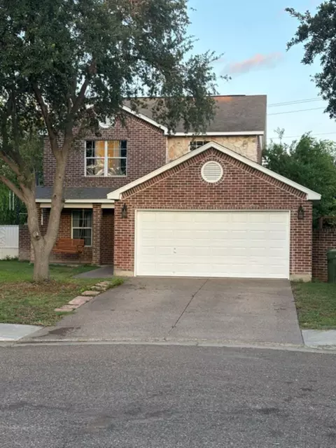 10125 Montoya Dr, Laredo, TX 78045