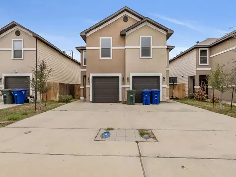 1104 Port Texas Dr #1104, Laredo, TX 78045