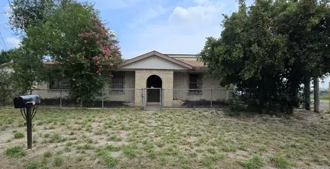 2409 Ugarte St, Laredo, TX 78041