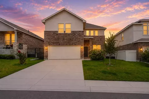 1506 Sombras Dr, Laredo, TX 78045