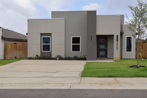 2903 Rowan Dr, Laredo, TX 78046