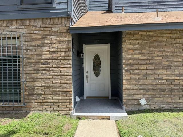 201 E Del Mar Blvd #107, Laredo, TX 78041