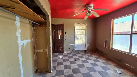 Bedroom - 605 Lyon St, Laredo, TX 78040 photo 3 of 3