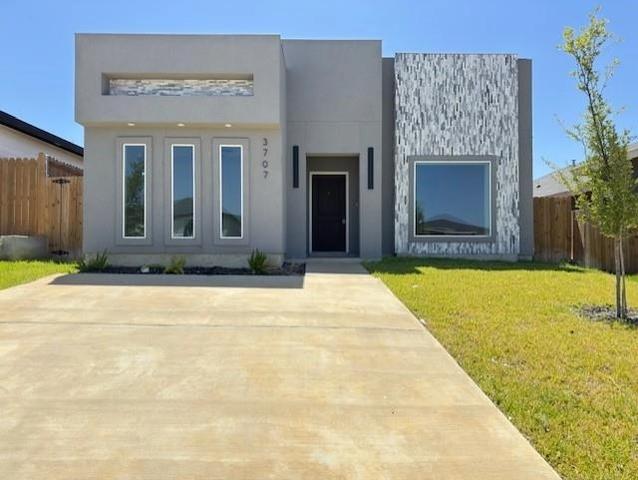 3707 Birge Dr, Laredo, TX 78046