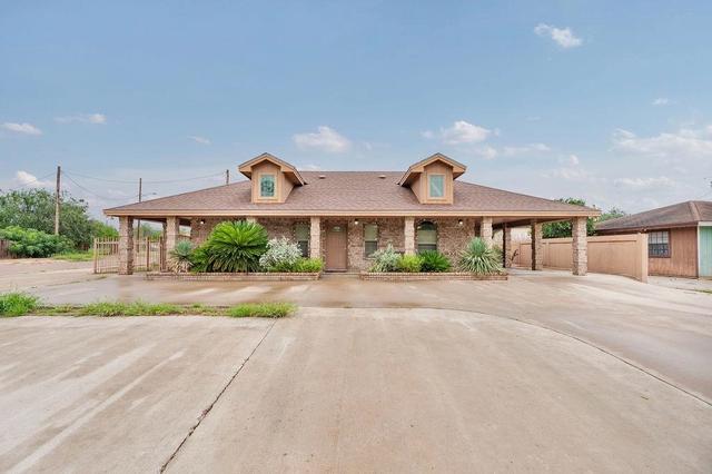 1302 Col Antonio Zapata Ave, Zapata, TX 78076