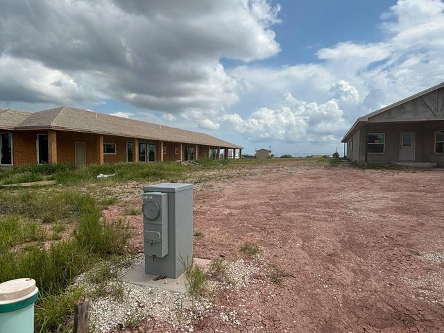 8215 Mejia Rd, Laredo, TX 78043