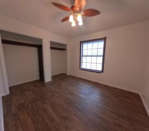 Bedroom - 1217 Lyles Lp, Laredo, TX 78045 photo 2 of 2