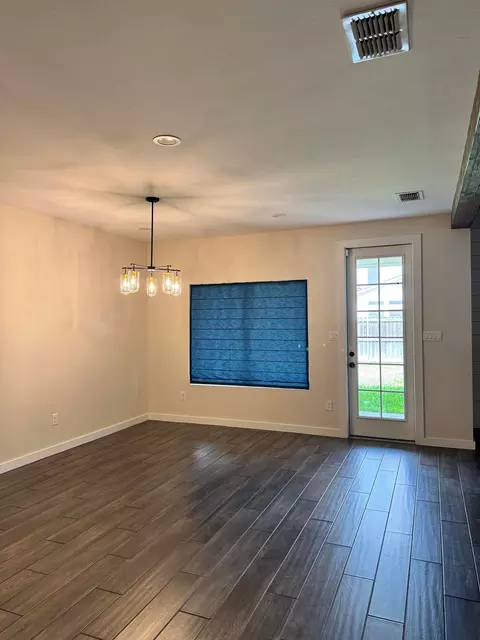 Dining - 1322 Sambar Lp, Laredo, TX 78045 photo 1 of 1