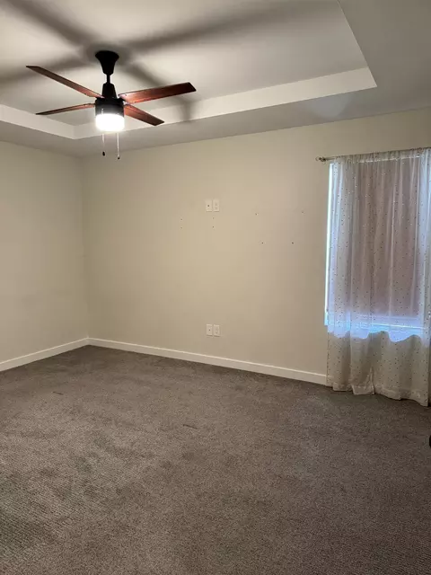Bedroom - 1322 Sambar Lp, Laredo, TX 78045 photo 2 of 3