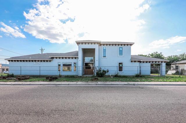 220 Ash St, Laredo, TX 78040