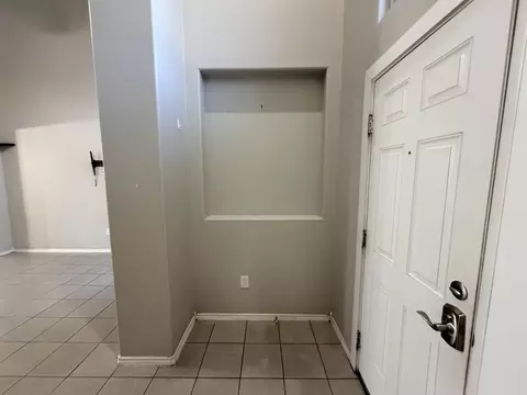 Entry Way - 11134 Palmillas Loop, Laredo, TX 78045 photo 3 of 4